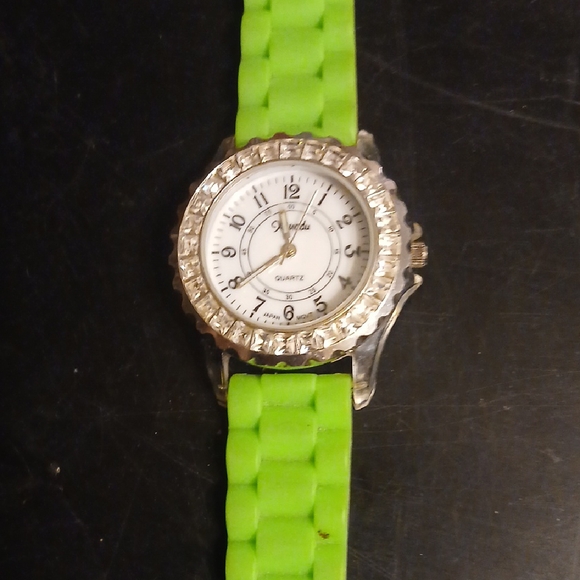 Xanadu Accessories - Xandu Silver With Green Band Nice Watch